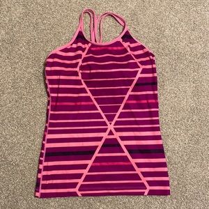 Nike workout top